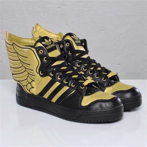 Adidas Jeremy Scott Wings 2.0 Sneakers .